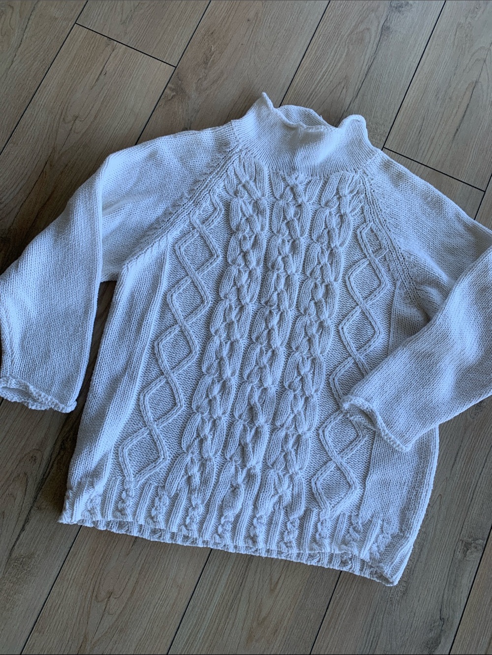 Vintage White Cable Turtleneck Sweater Coastal fisherman cottageCore vibes